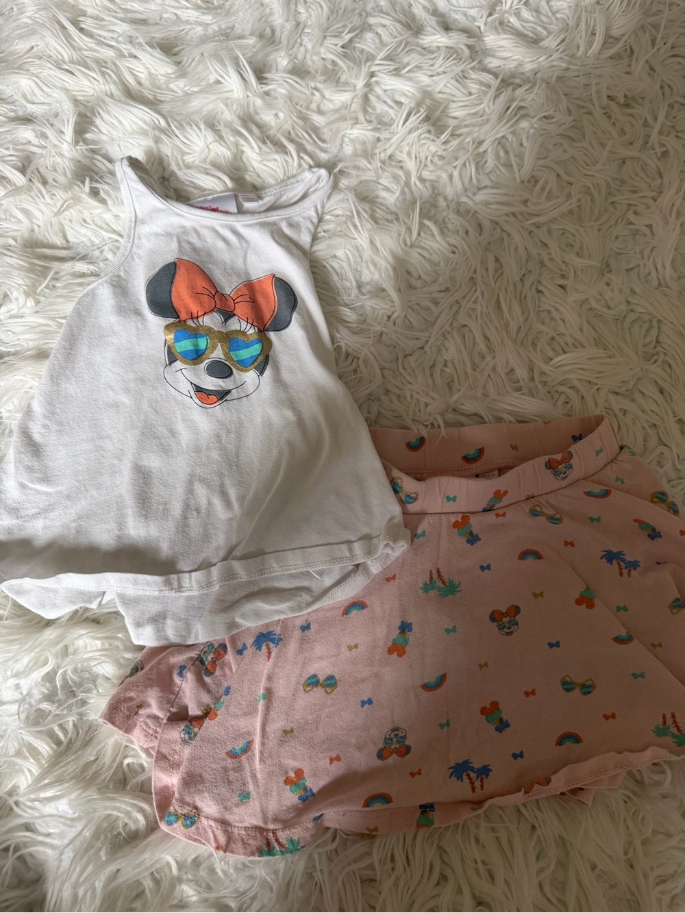 Disney Girls White Tank Top and Pink Minnie Matching Set